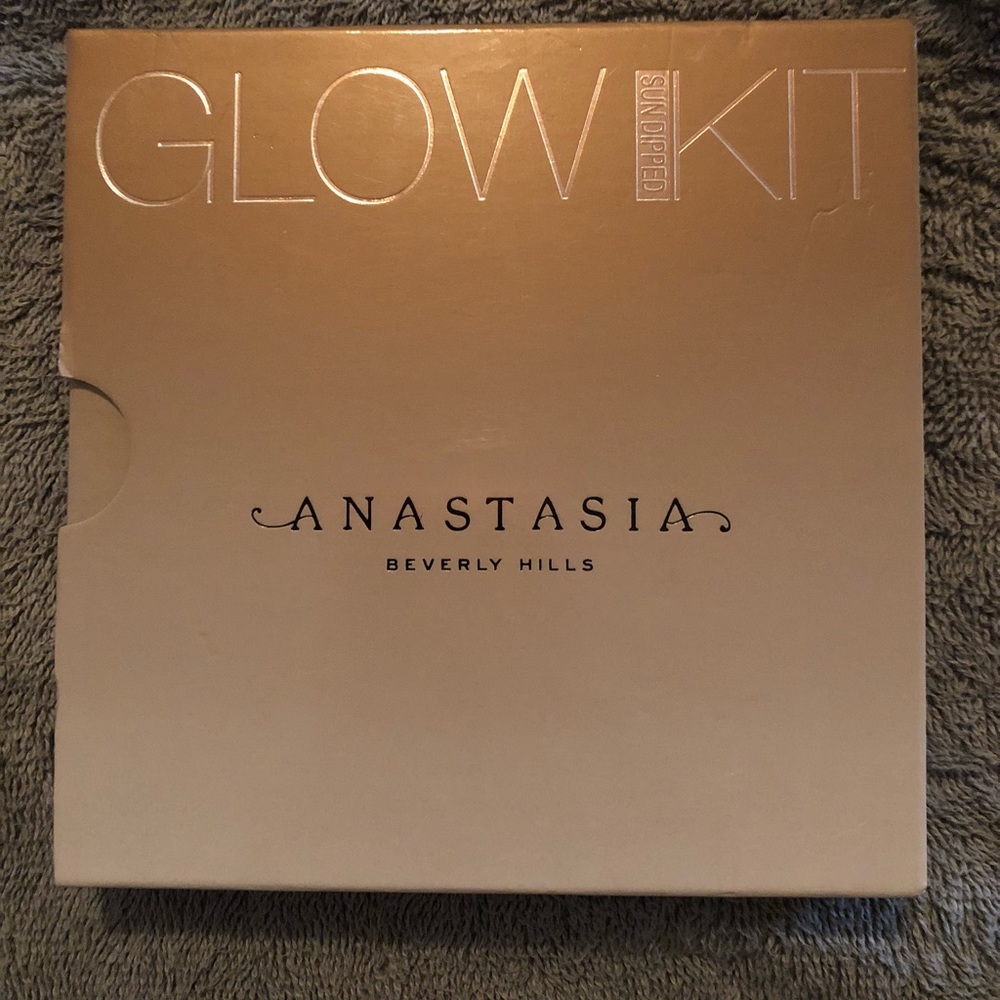 Glow kit sun dipped new authentic from anastasia
